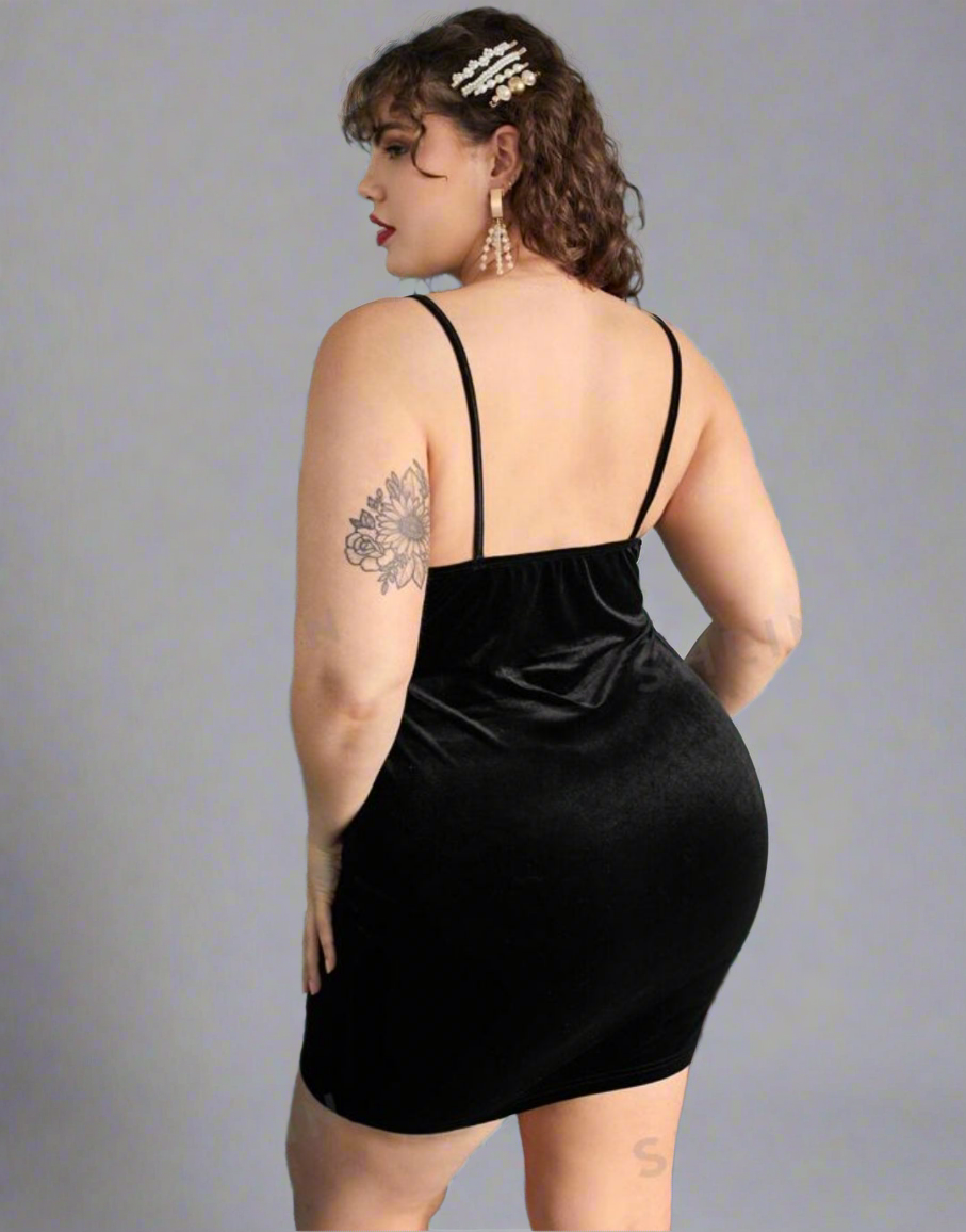 Plus Solid Velvet Bodycon Dress D1839 - Main Image