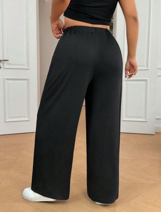 Pluswear Everyday Elastic Waist Pocket Straight Pants